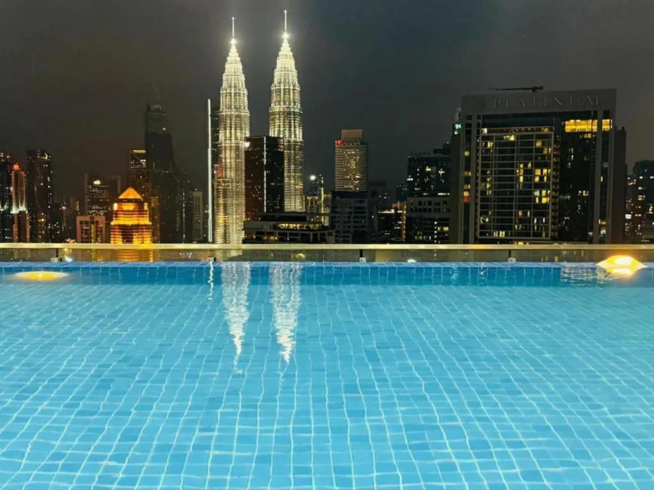 Apartmán The Luxe Colony Klcc By Sky Pool Kuala Lumpur