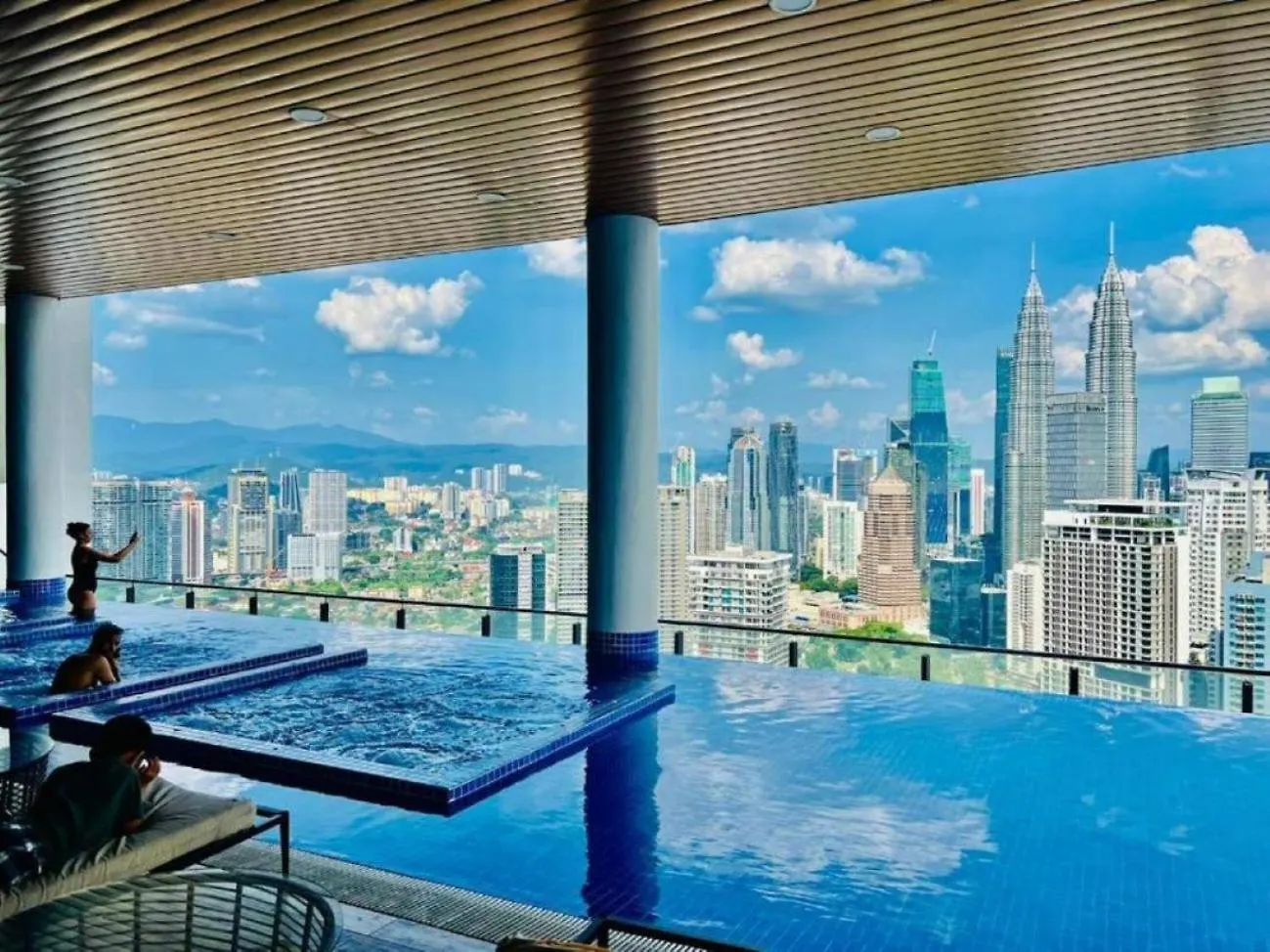 Apartmán The Luxe Colony Klcc By Sky Pool Kuala Lumpur