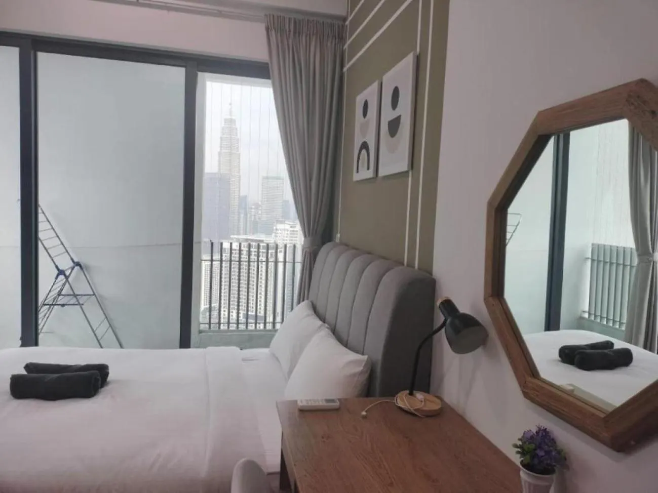 Apartmán The Luxe Colony Klcc By Sky Pool Kuala Lumpur